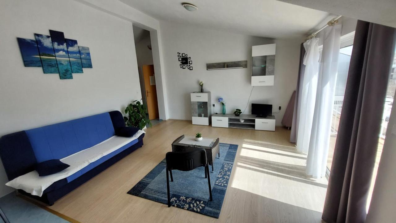 Apartments Julija Hvar Bagian luar foto