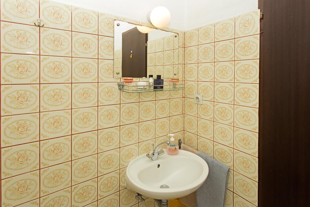 Apartments Julija Hvar Bagian luar foto