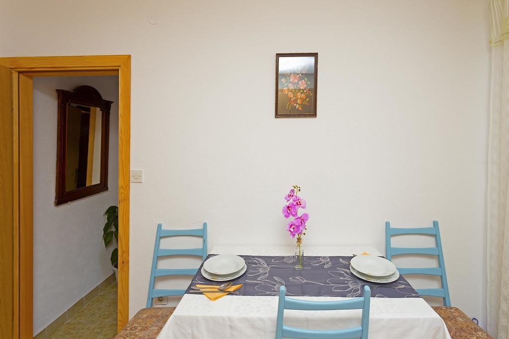 Apartments Julija Hvar Bagian luar foto
