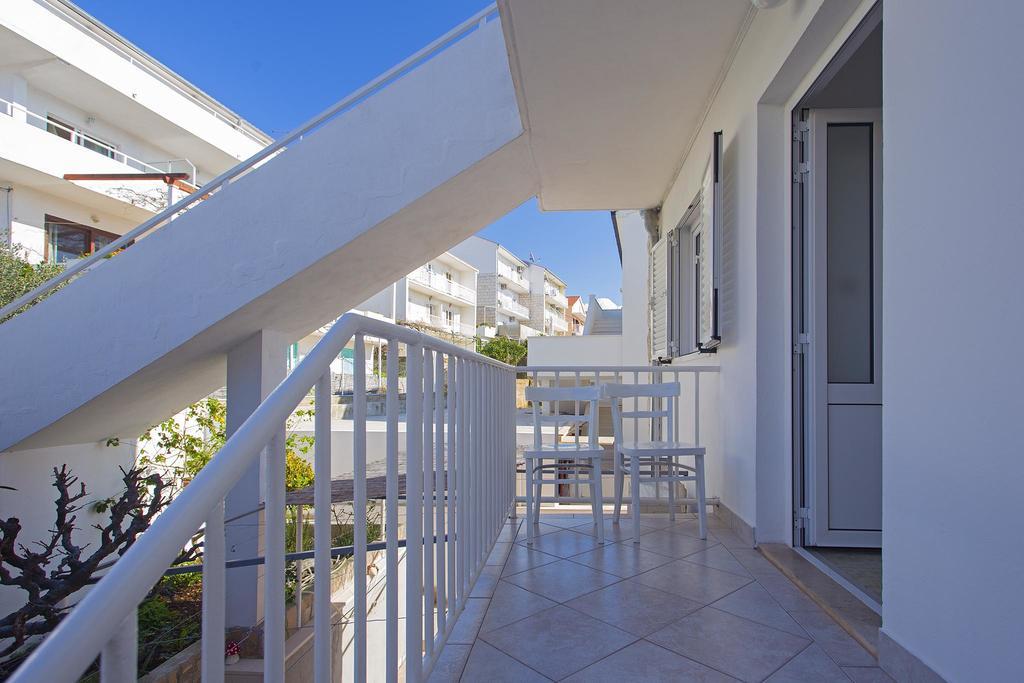 Apartments Julija Hvar Bagian luar foto