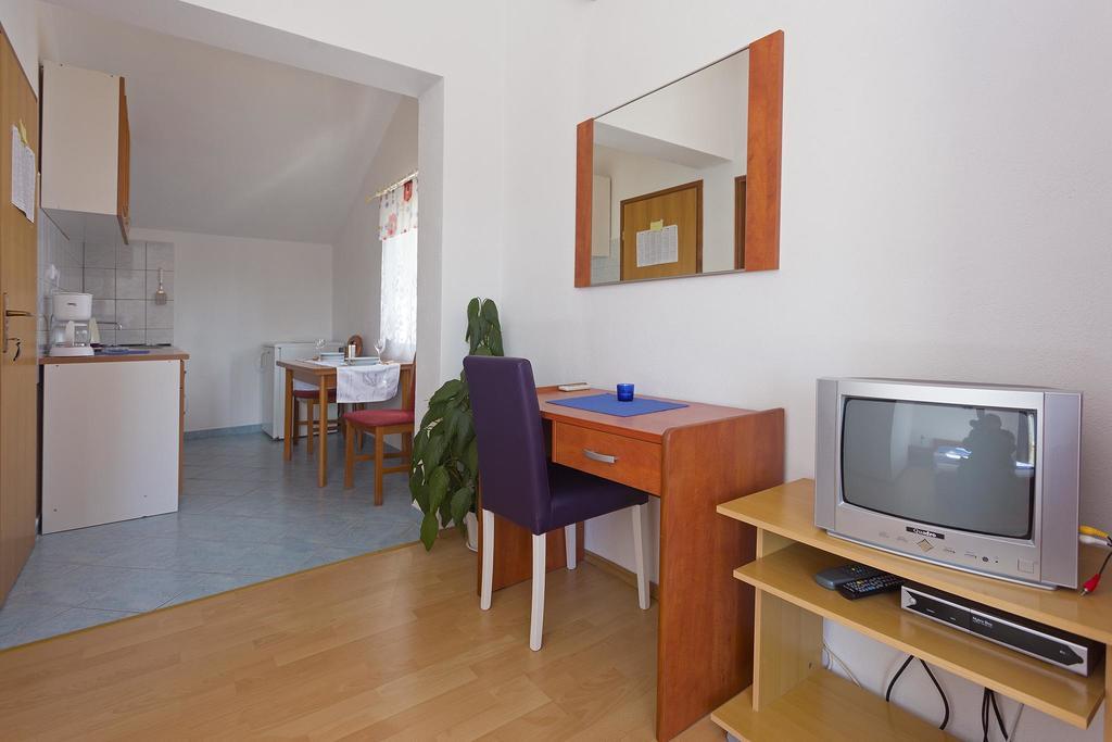 Apartments Julija Hvar Bagian luar foto