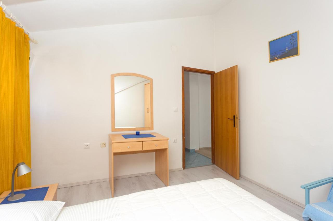 Apartments Julija Hvar Bagian luar foto