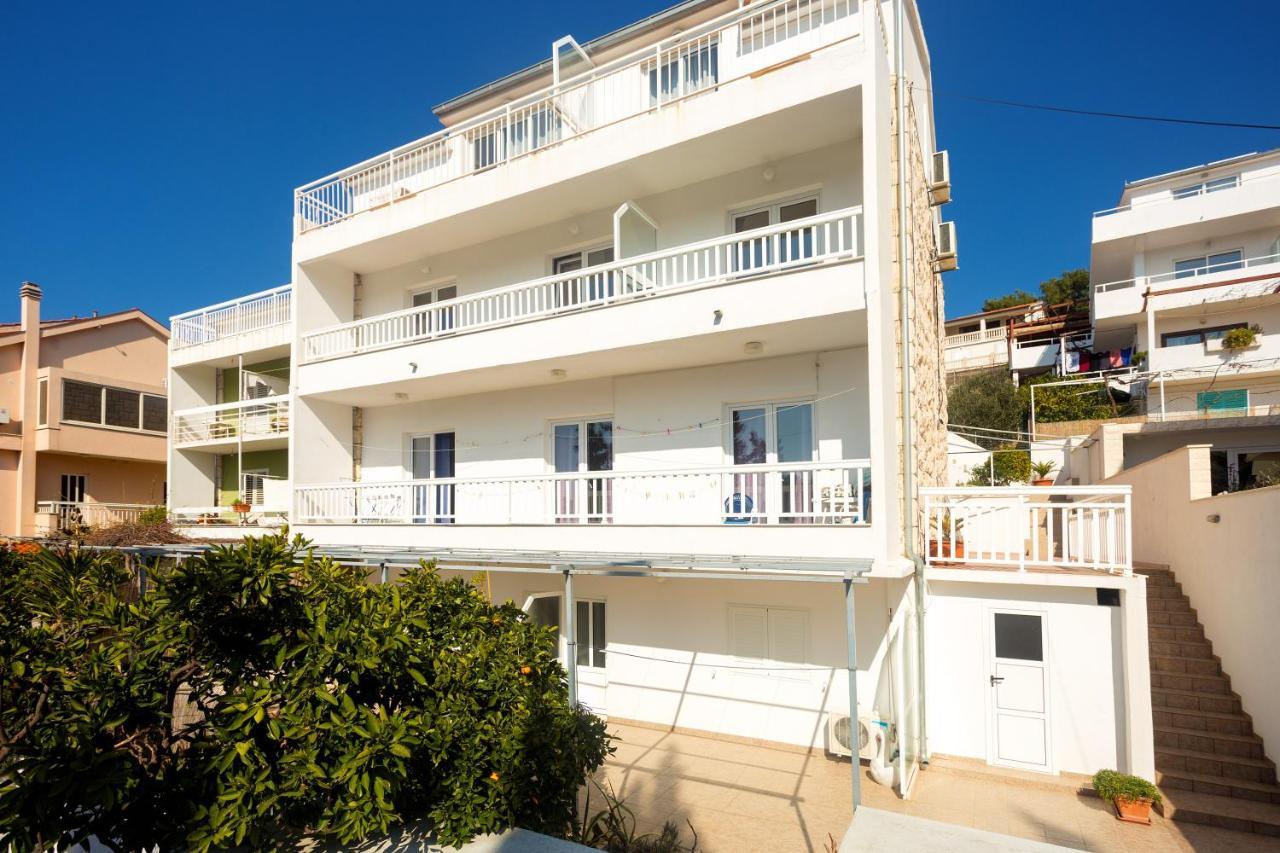 Apartments Julija Hvar Bagian luar foto